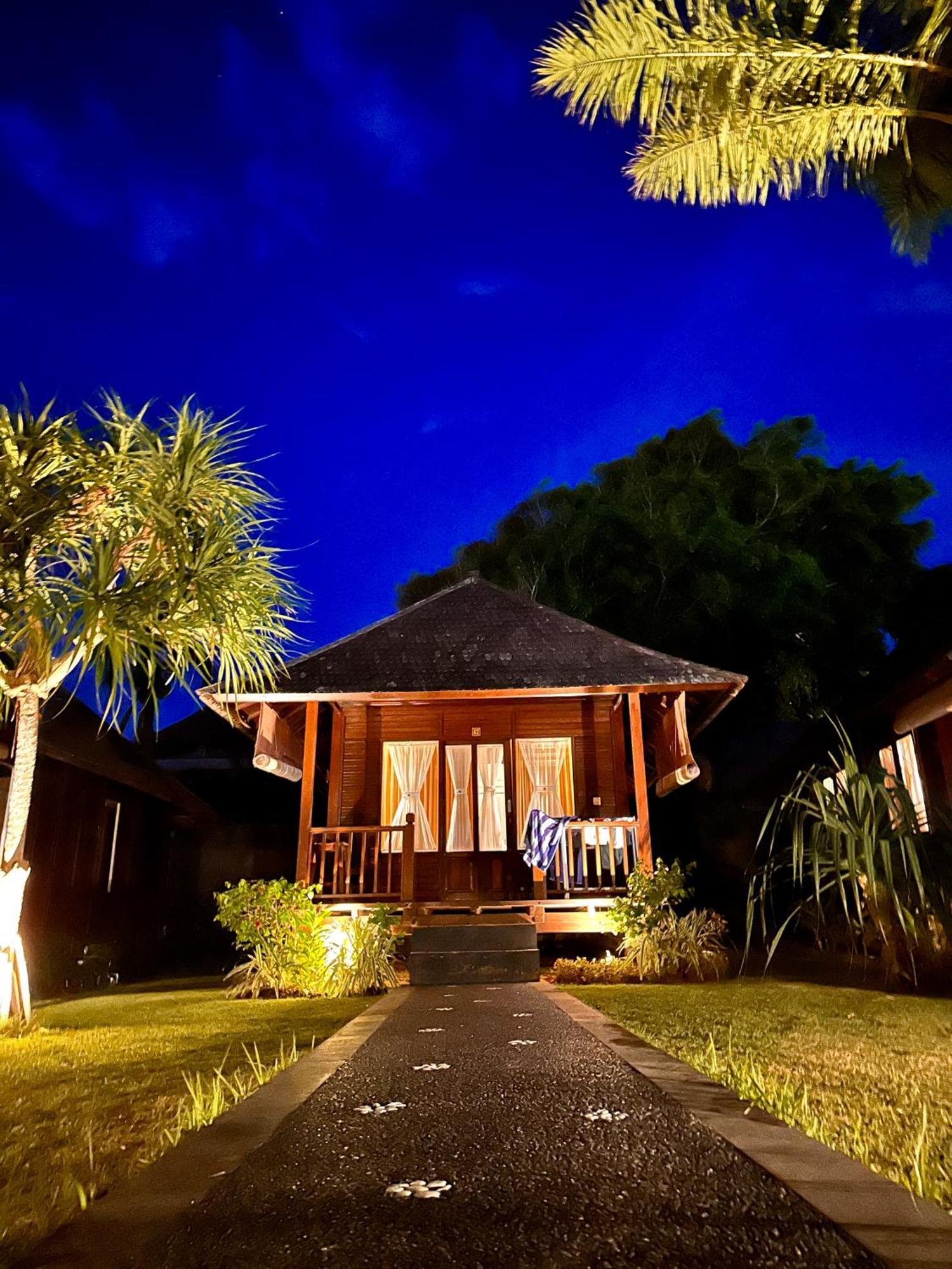 Balangan Surf Resort Jimbaran Exterior foto